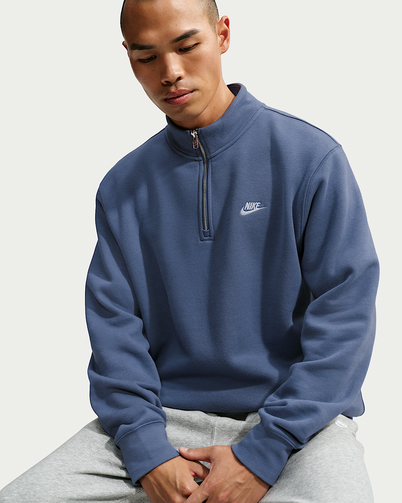 Мужские  Nike Sportswear Club 1/2-Zip Fleece Top