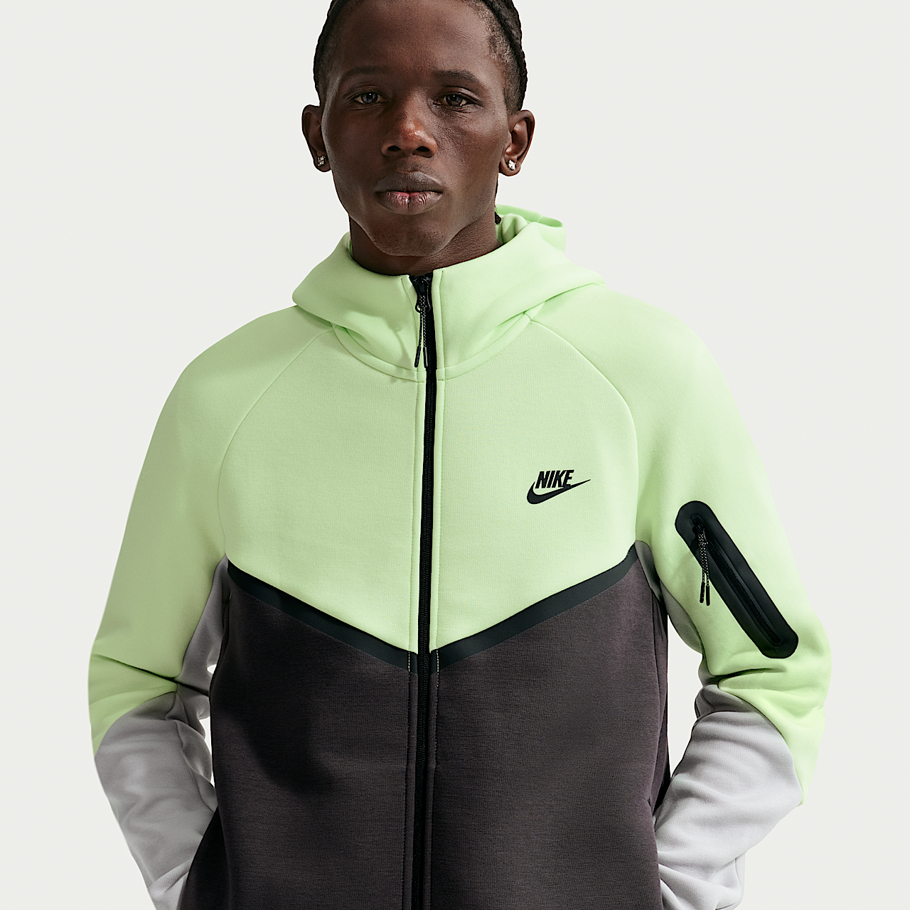 Nike Tech (Light Liquid Lime/Anthracite/Light Smoke Grey/Black)
