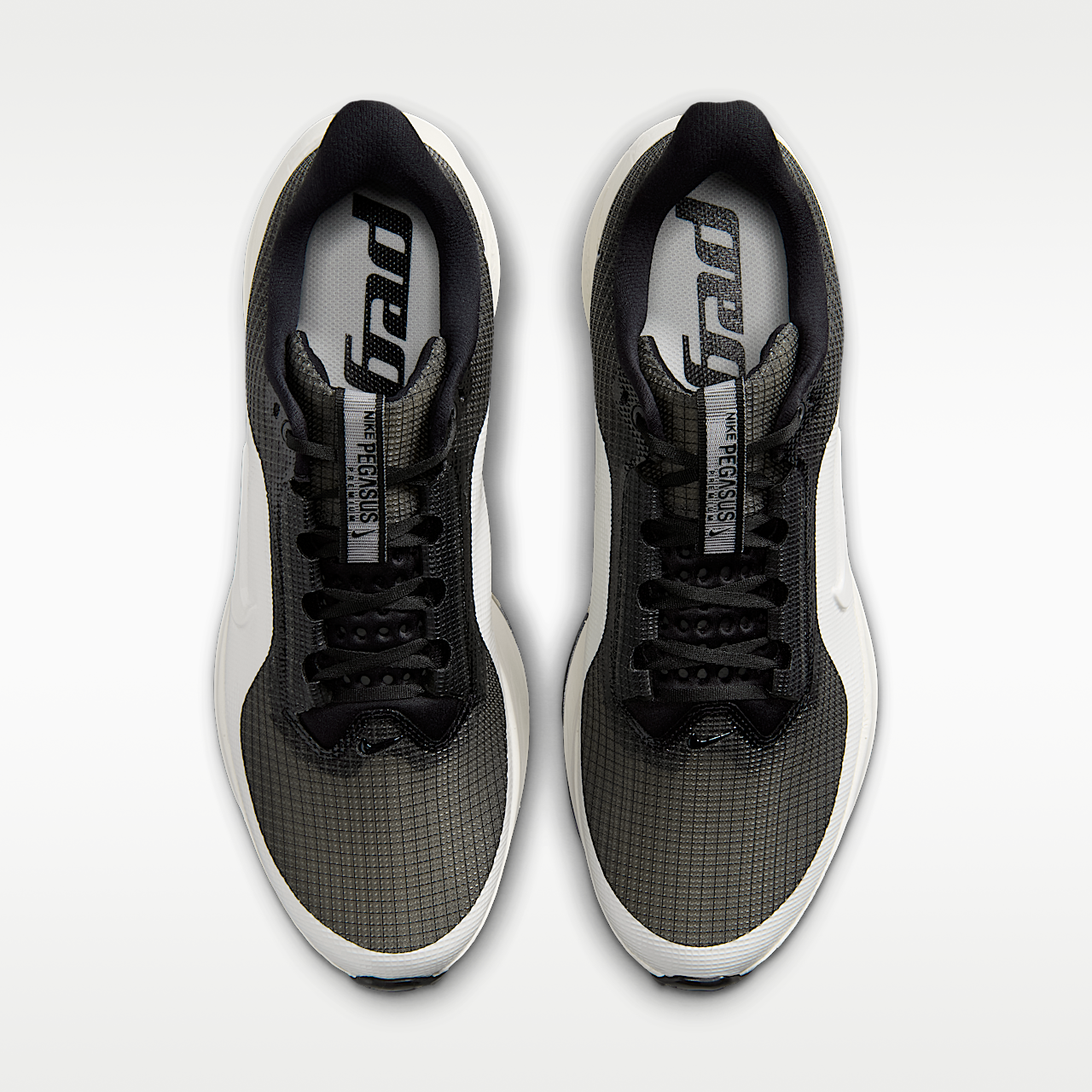 Nike Pegasus sneaker Zwart/Sail/Sail