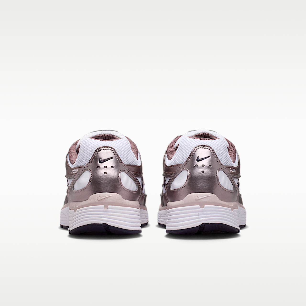 Nike P-6000 sneaker Wit/Light Violet Ore/Tattoo/Purple Dynasty