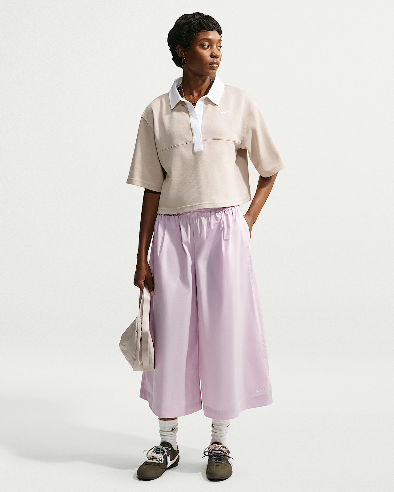 Женские  Nike Sportswear Oversized Mid-Rise Poplin Culottes