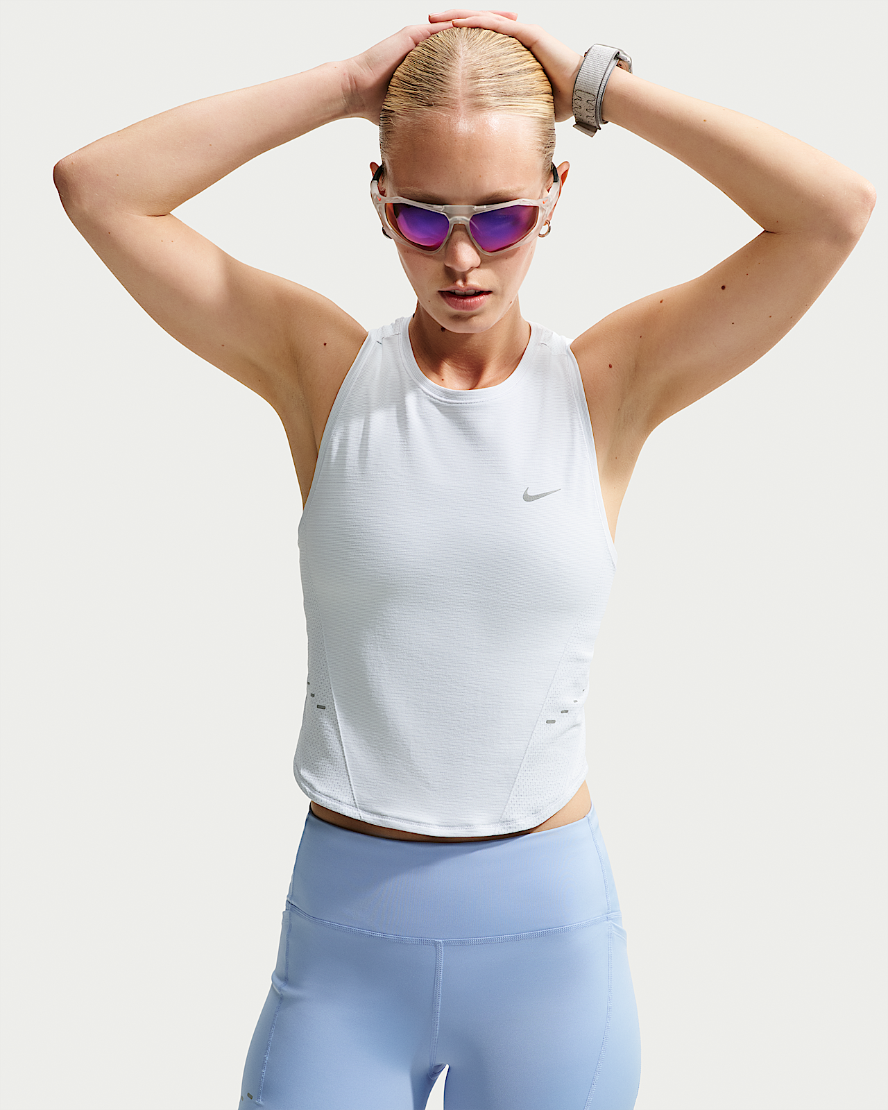 Женские  Nike Swift Dri-FIT Seamless Tank Top для бега