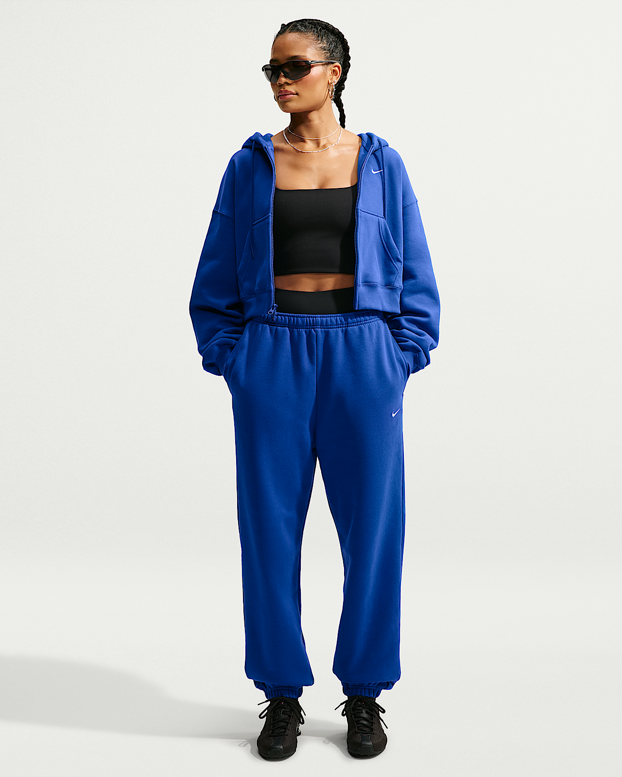 Женские  Nike Studio Fleece Medium Weight High-Rise Oversized Cuffed Pants