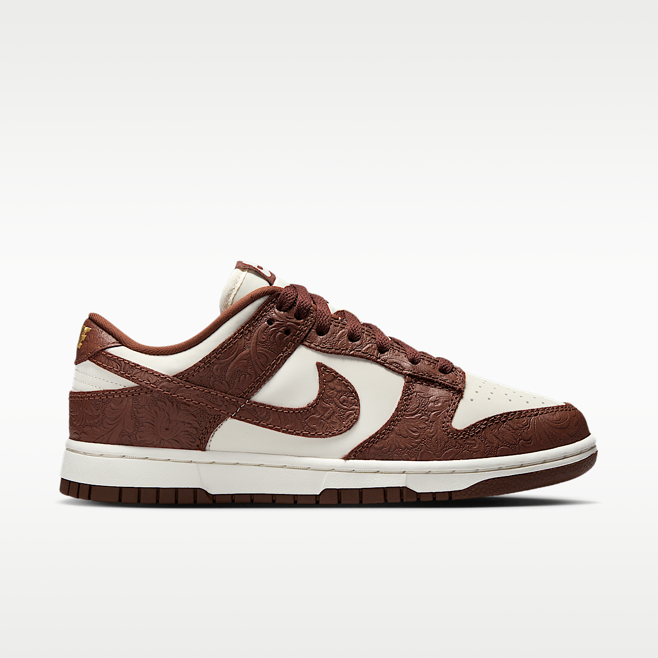 Nike Dunk Low sneaker Sail/Sail/Metallic Gold/Fauna Brown