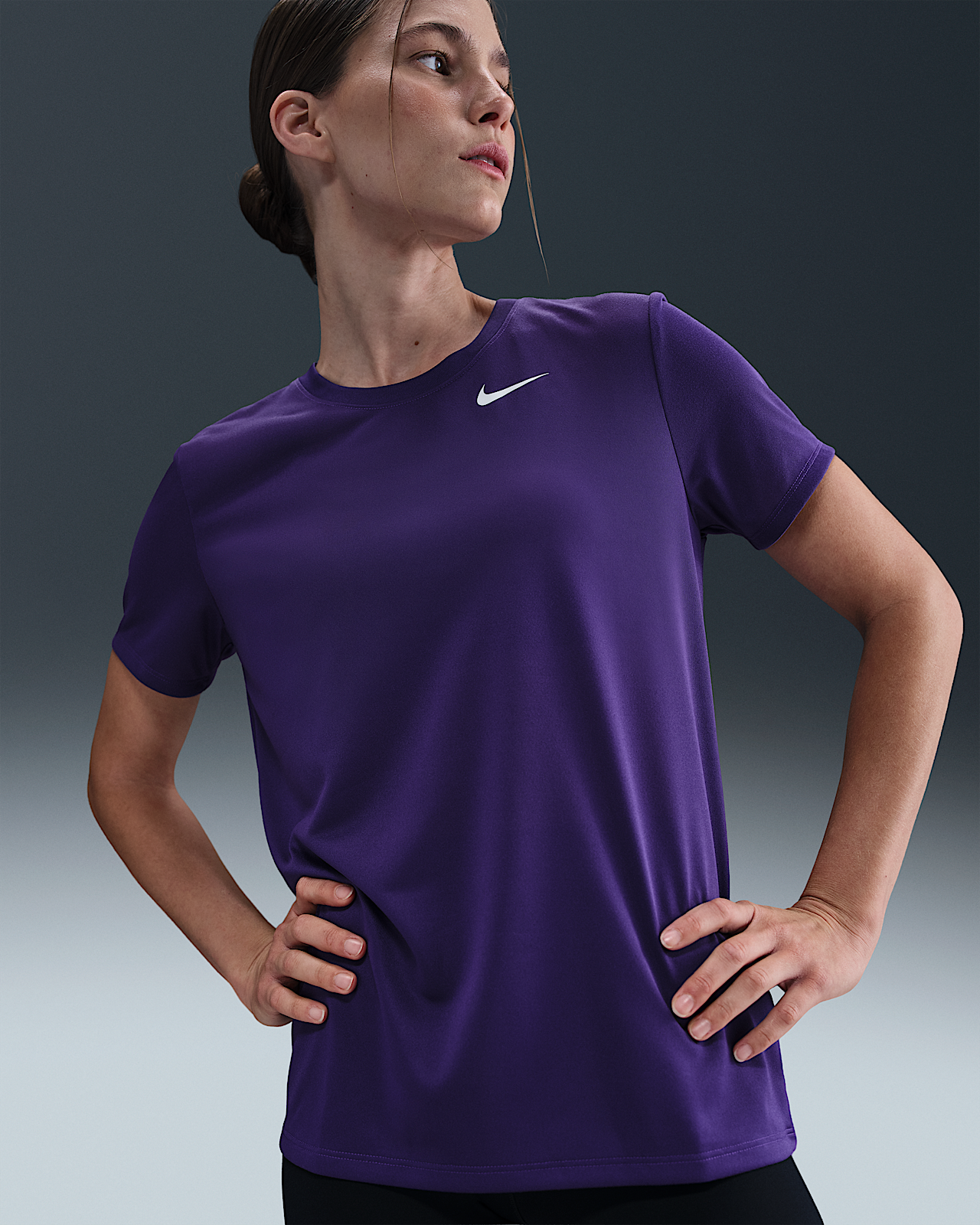 Женская футболка Nike Dri-FIT