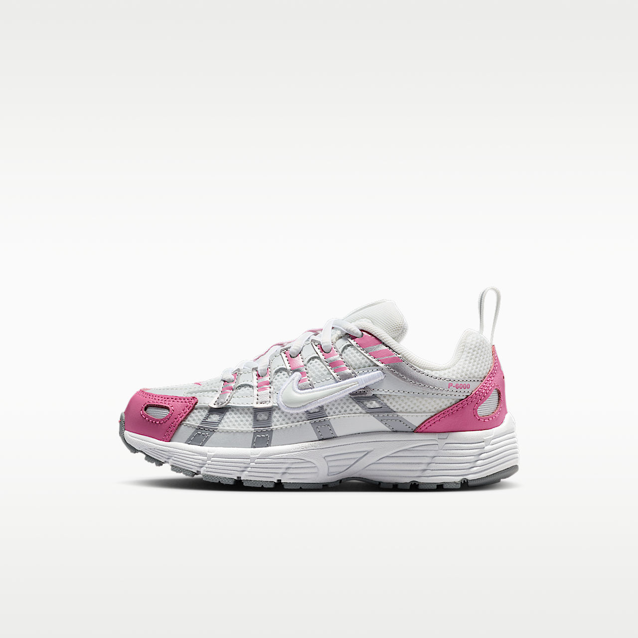 Nike P-6000 sneaker Off White/Peony/Smoke Grey/Off White