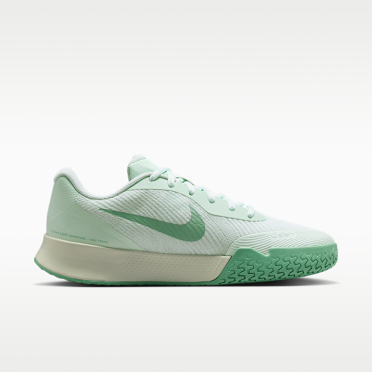 Nike  sneaker Barely Green/Sea Glass/Steam
