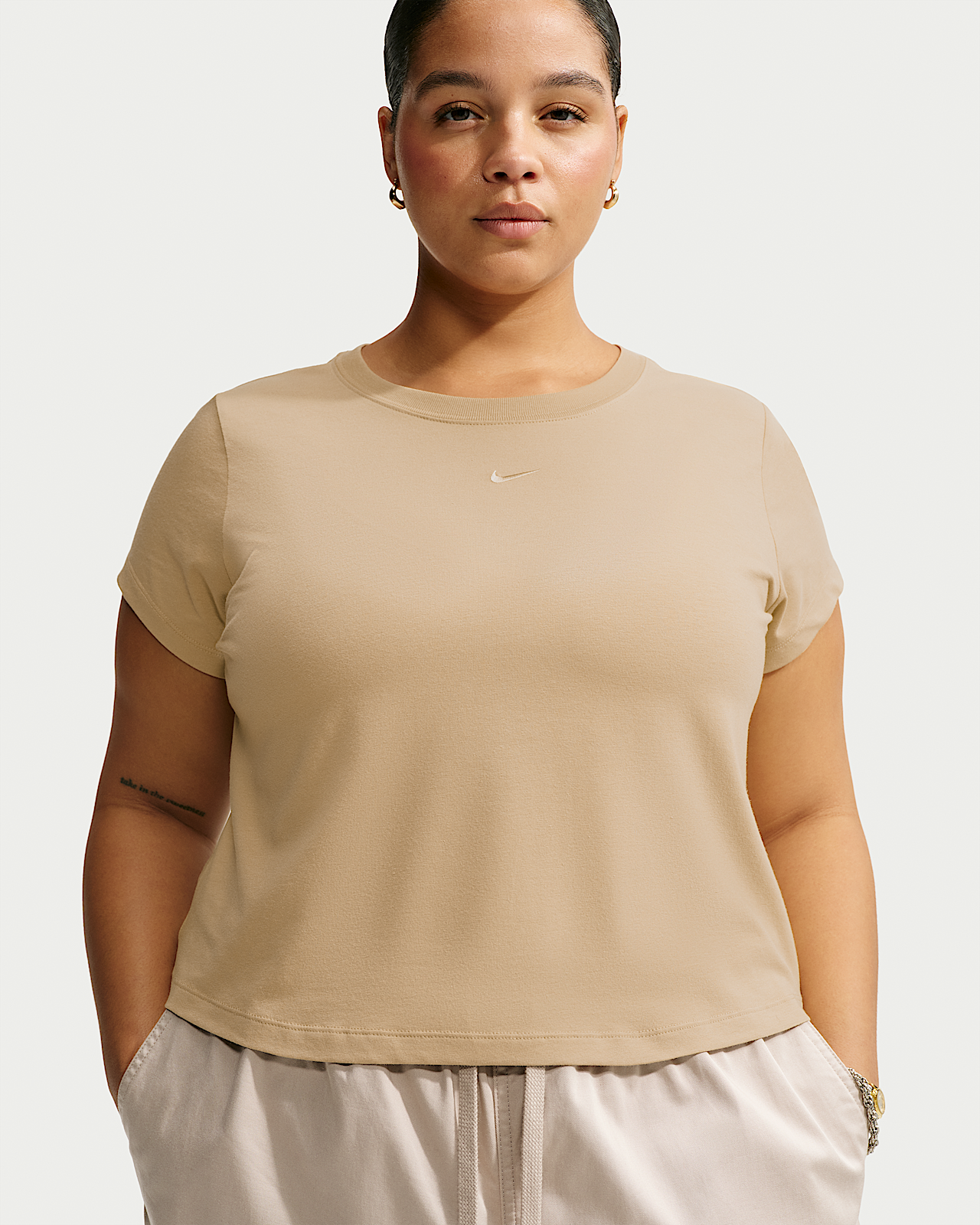 Женская футболка Nike Sportswear Chill Knit Cropped (Plus Size)