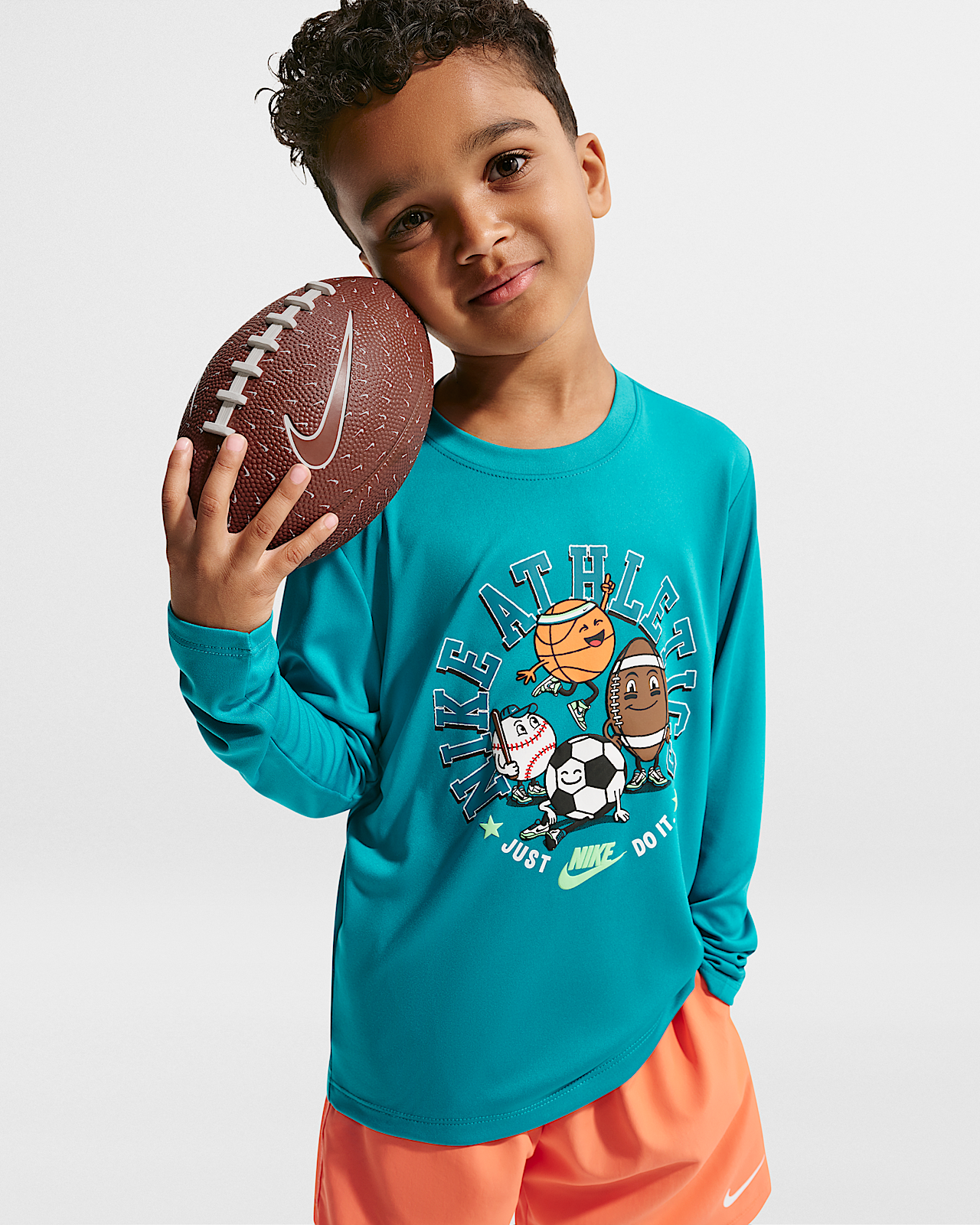 Женские  Nike Playground Mini Football для футбола