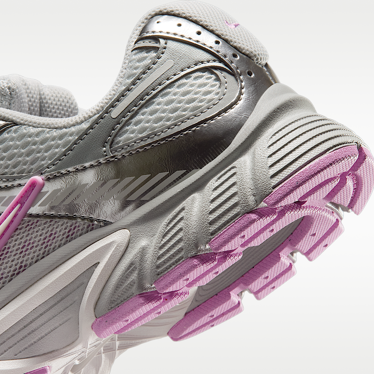 Nike  sneaker Light Smoke Grey/Photon Dust/Light Magenta/Off White