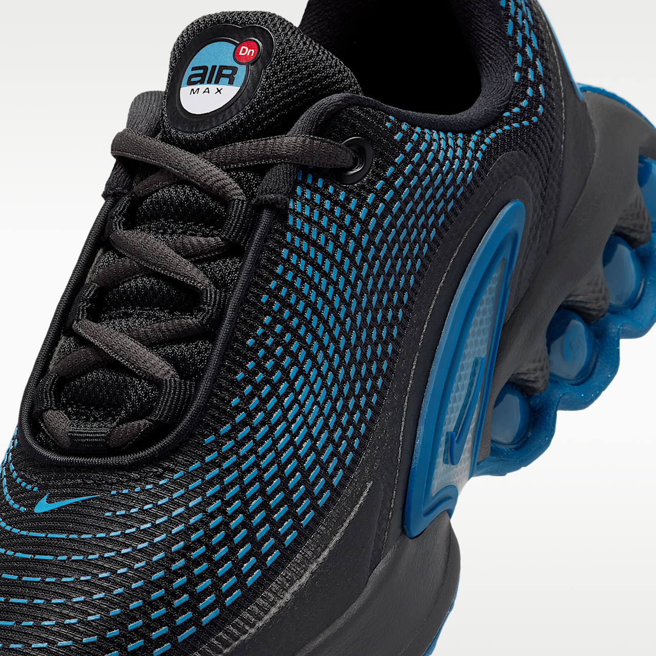 Nike Air Max DN sneaker Zwart/Dutch Blue/Phantom/Court Blue