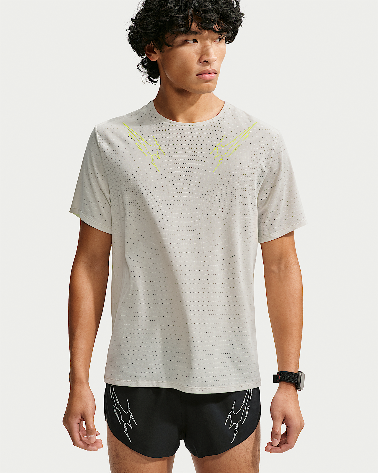 Мужские шорты Nike AeroSwift Dri-FIT ADV Short-Sleeve Graphic Top для бега