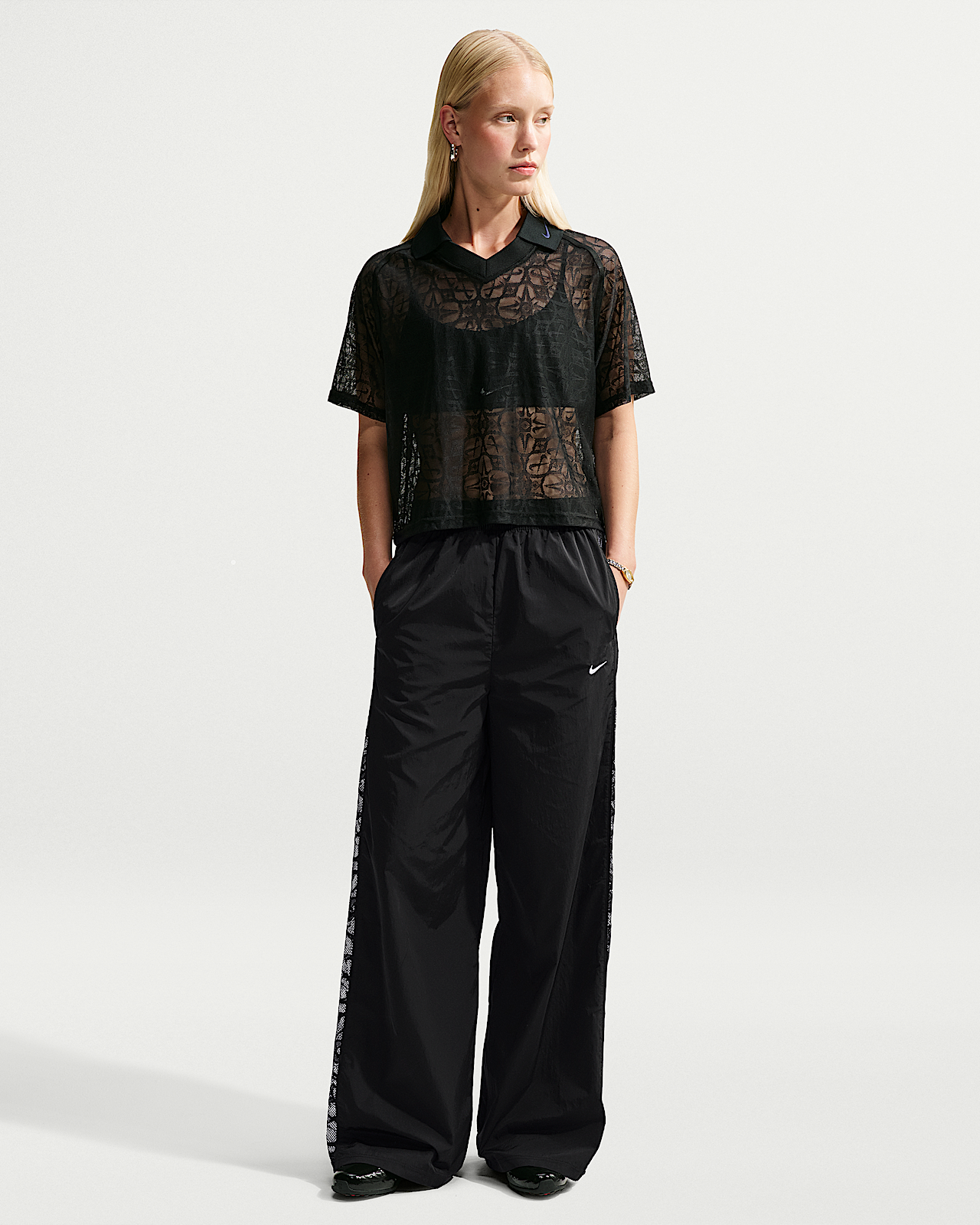 Женские спортивные штаны Nike Sportswear Loose Mid-Rise Lace Track Pants