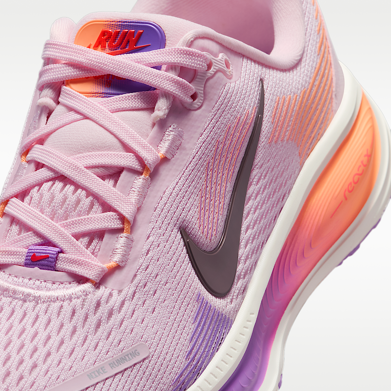 Nike Vomero sneaker Pink Foam/Bright Violet/Sail/Tattoo