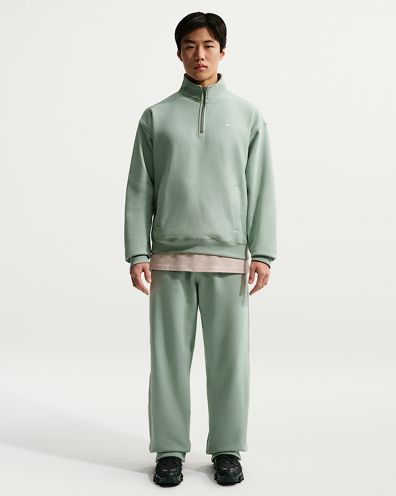 Мужские  Nike Solo Swoosh Fleece Open-Hem Pants