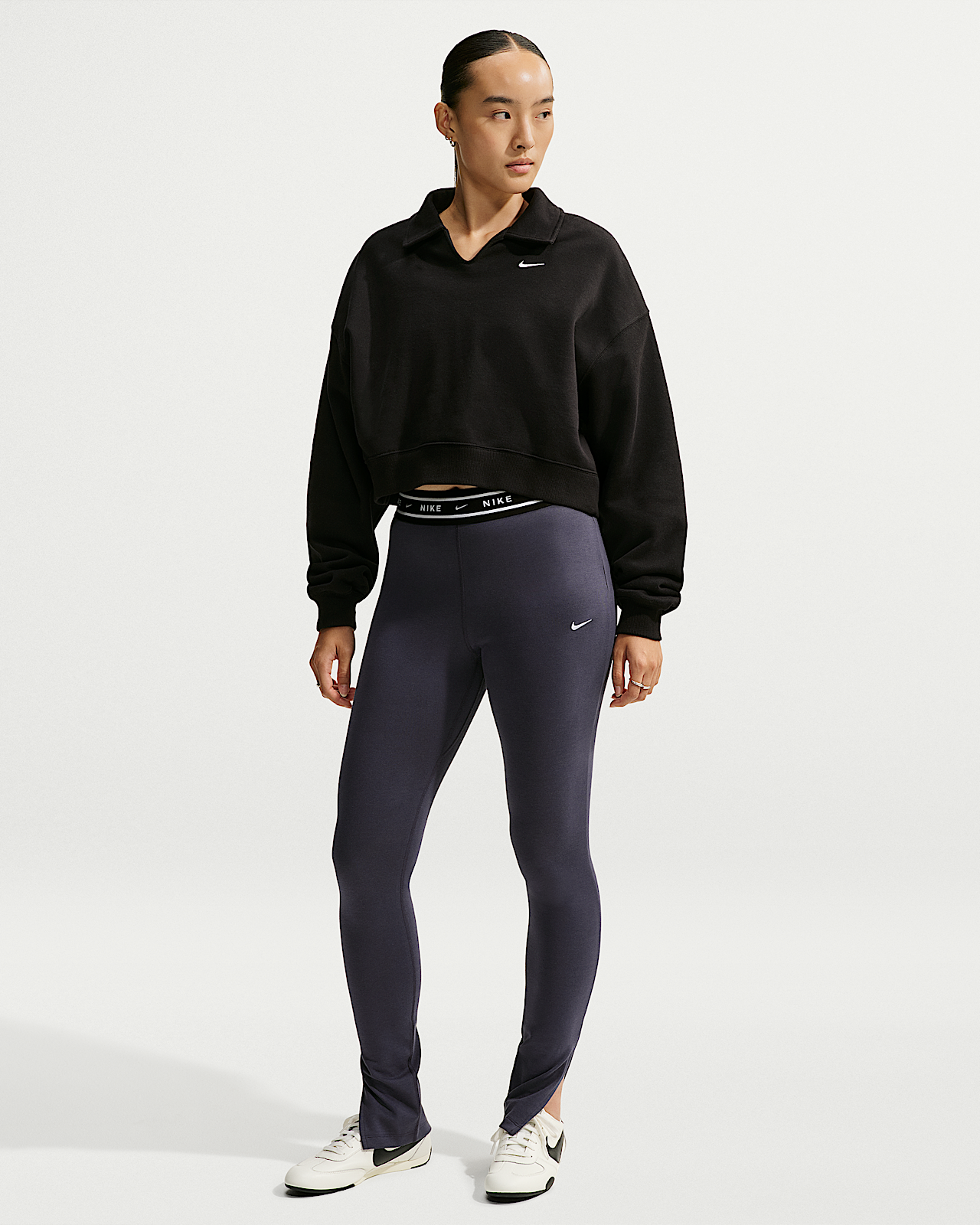 Женские тайтсы Nike Sportswear Chill Knit High-Waisted Open-Hem Leggings
