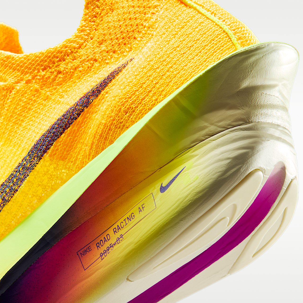 Nike  sneaker Laser Orange/Citron Pulse/Volt Ice/Indigo Burst