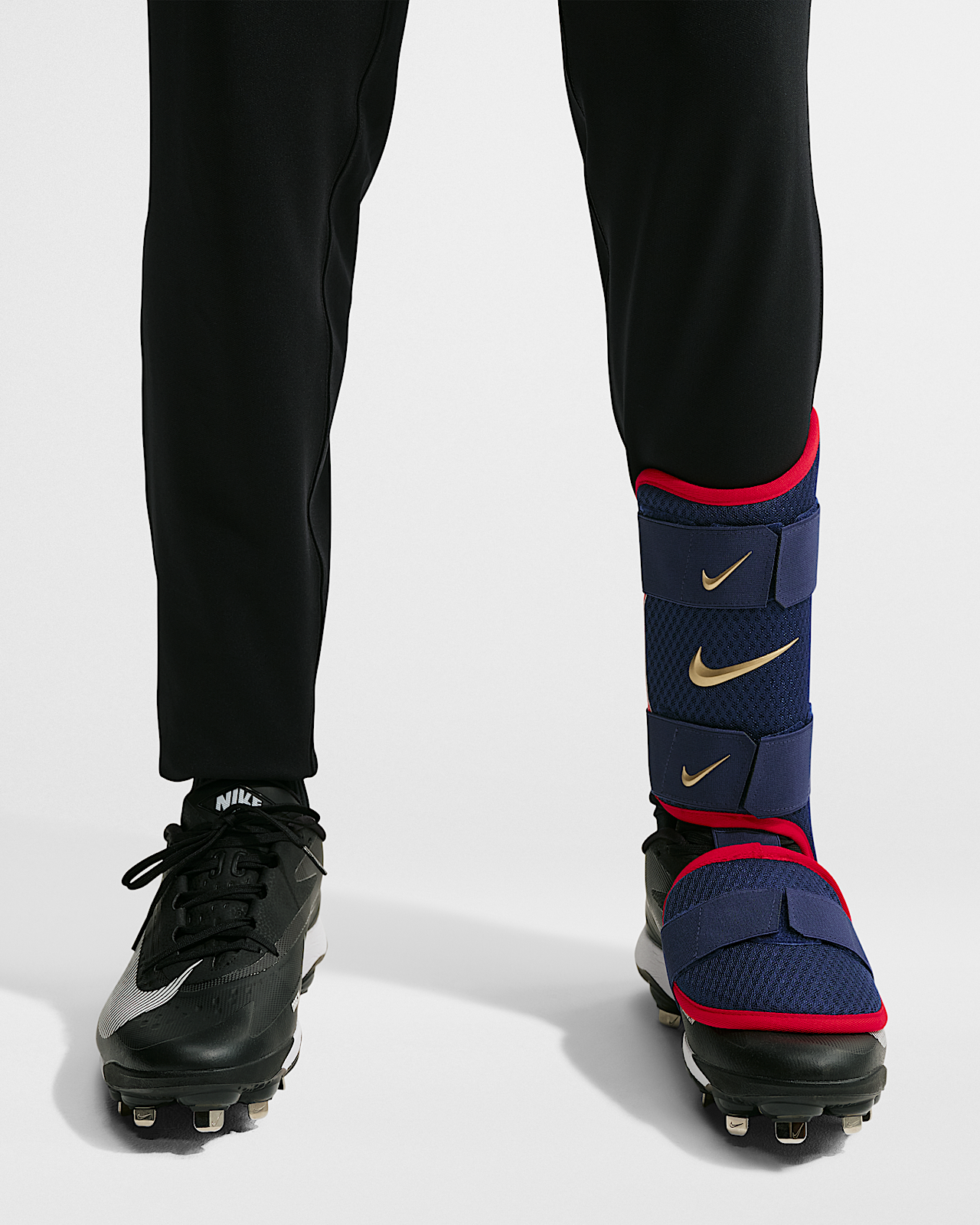 Женские  Nike Diamond Baseball Batter's Leg Guard (Left Handed Hitter)
