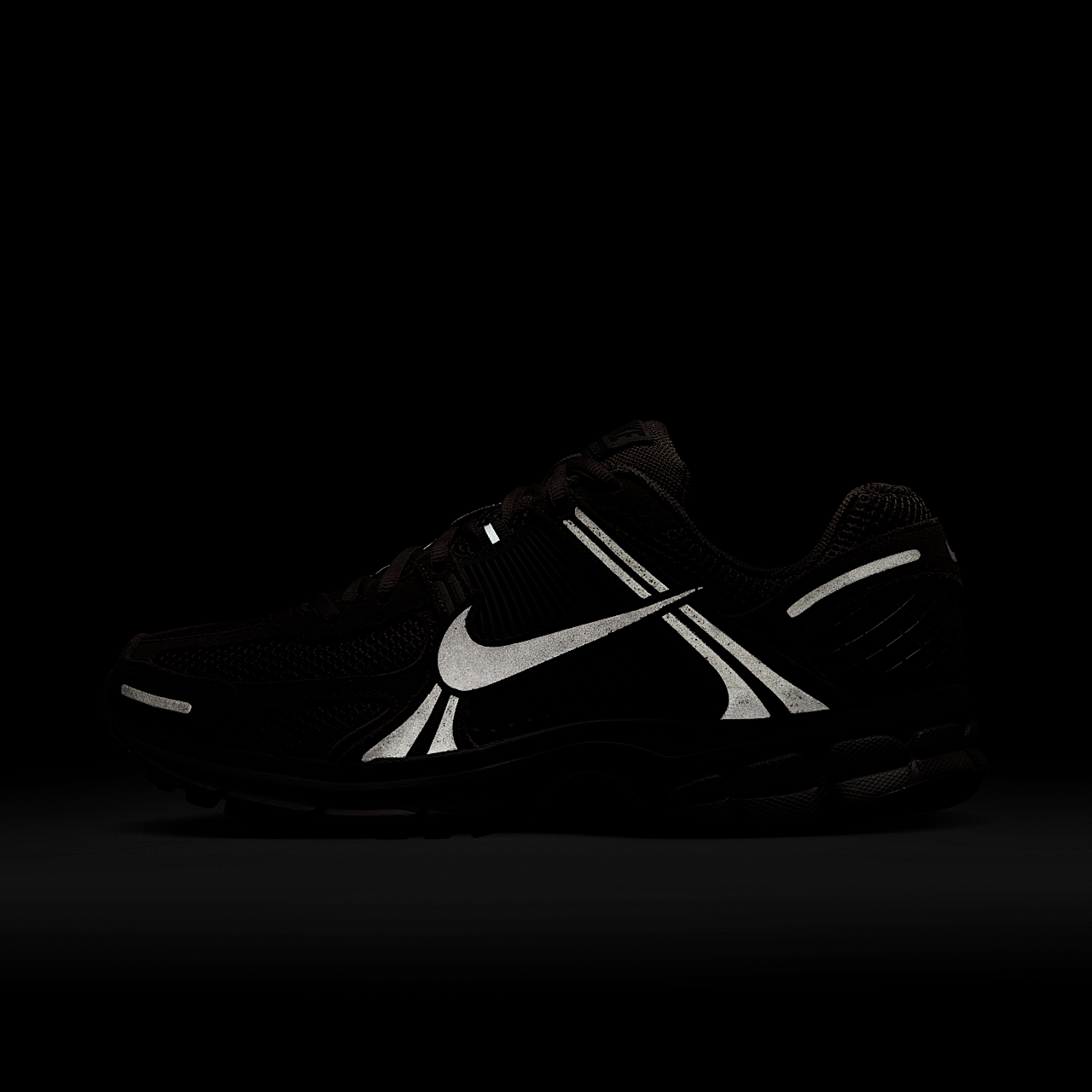 Nike Vomero sneaker Fauna Brown/Velvet Brown/Mink Brown
