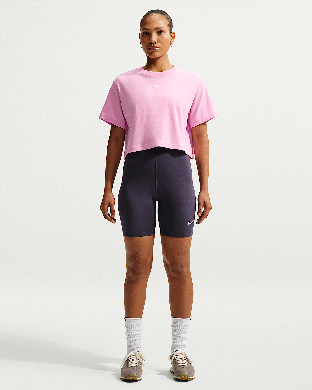 Женские шорты Nike Sportswear Classic High-Waisted 8" Biker Shorts