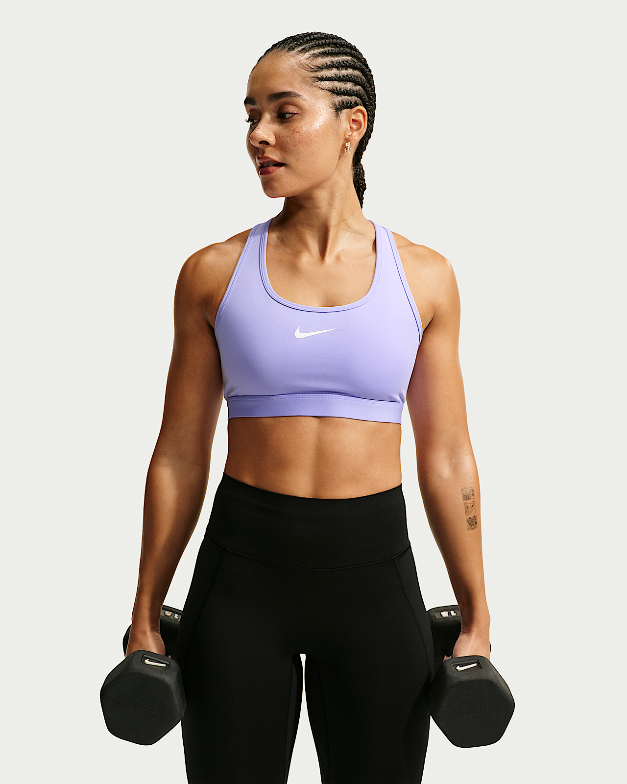 Женские  Nike Swoosh Medium-Support Non-Padded Sports Bra