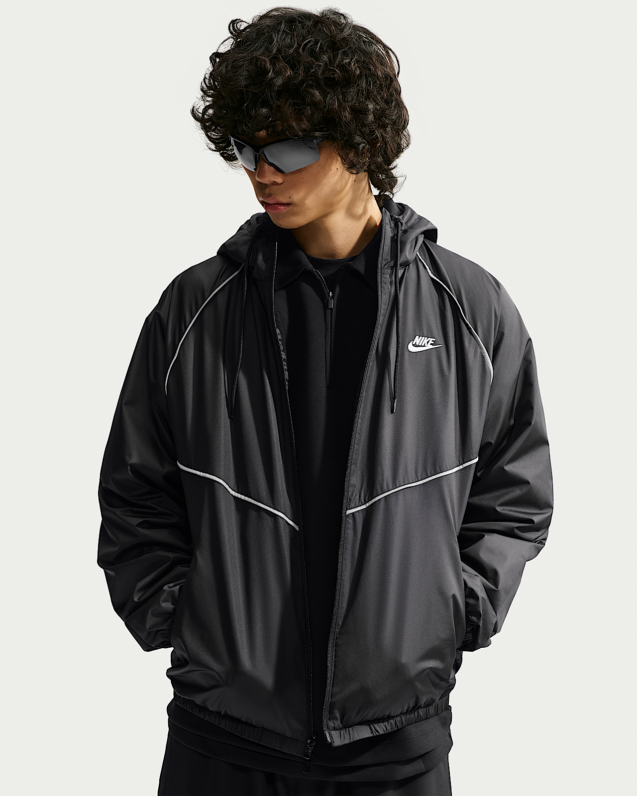 Мужская куртка Nike Windrunner Loose Storm-FIT для бега