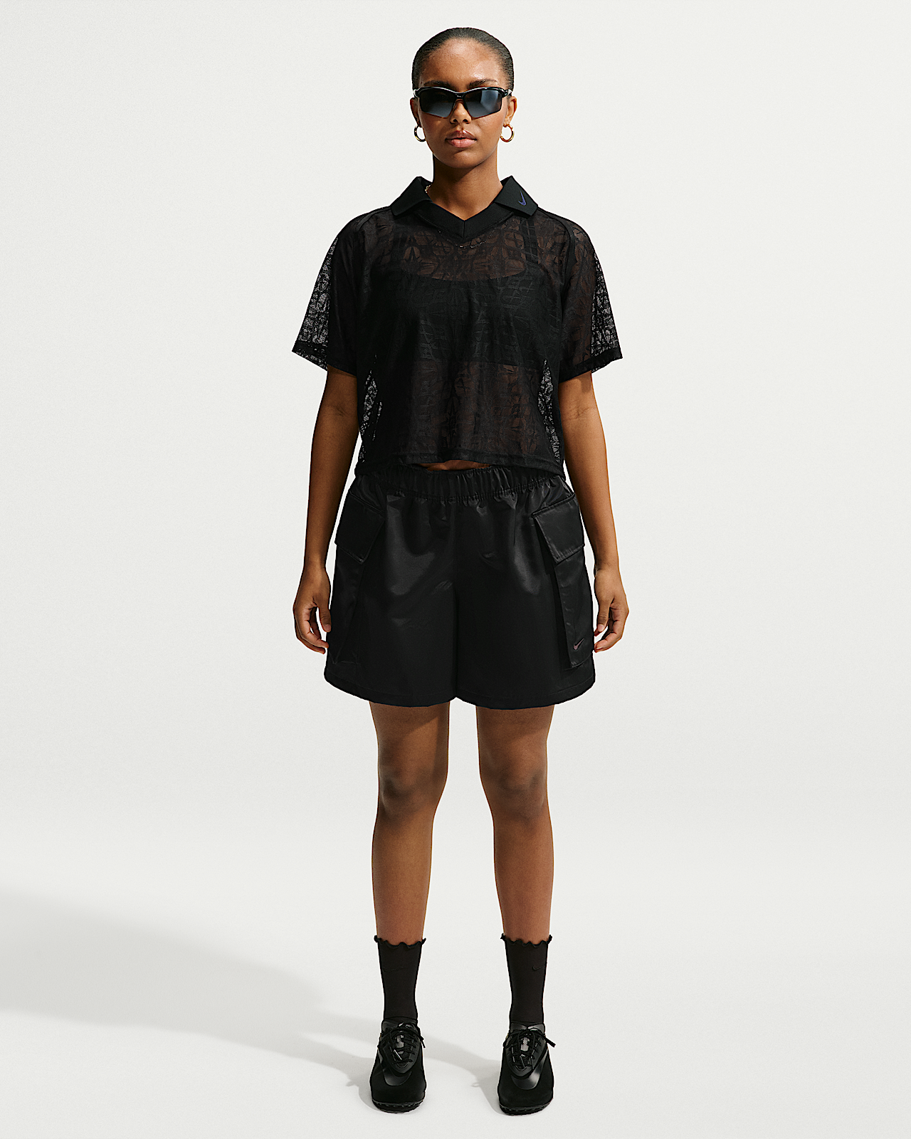 Женские шорты Nike Sportswear Loose Mid-Rise Satin Cargo Shorts