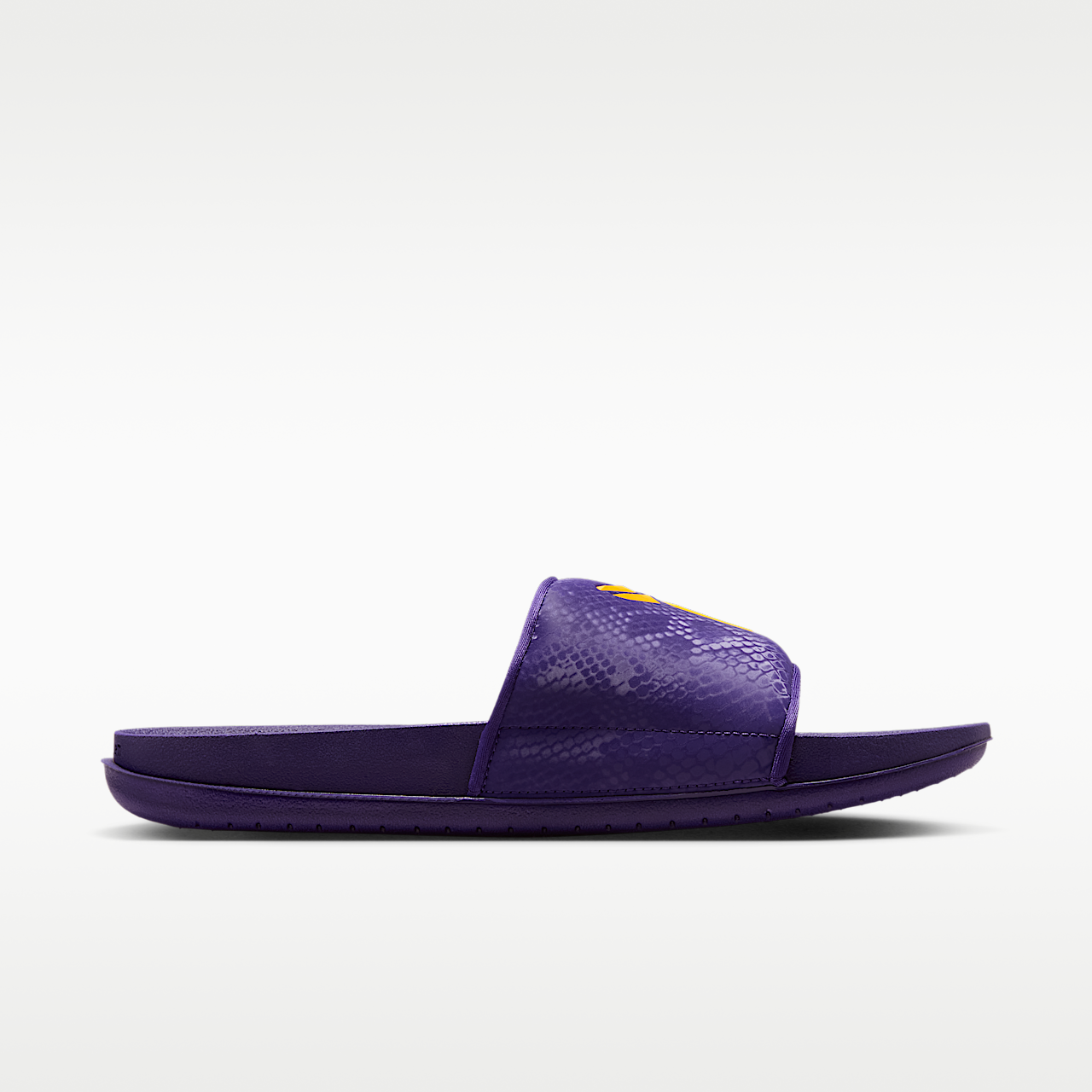 Nike Kobe sneaker Court Purple/University Gold