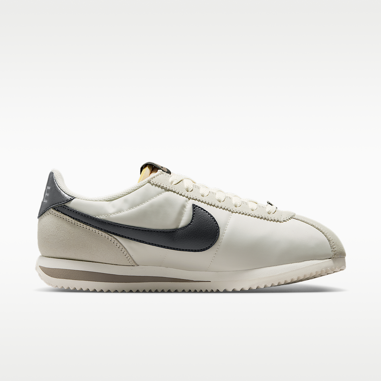 Nike Cortez sneaker Phantom/Sail/Mink Brown/Off Noir