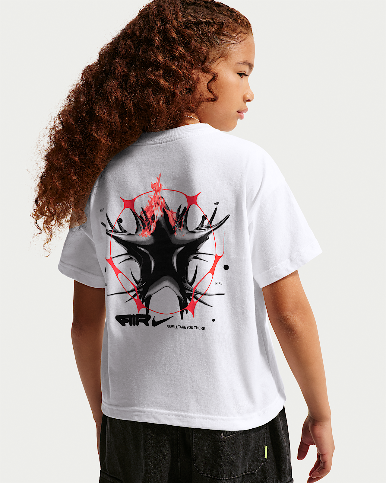 Детская футболка Nike Sportswear Big Kids' (Girls') Boxy