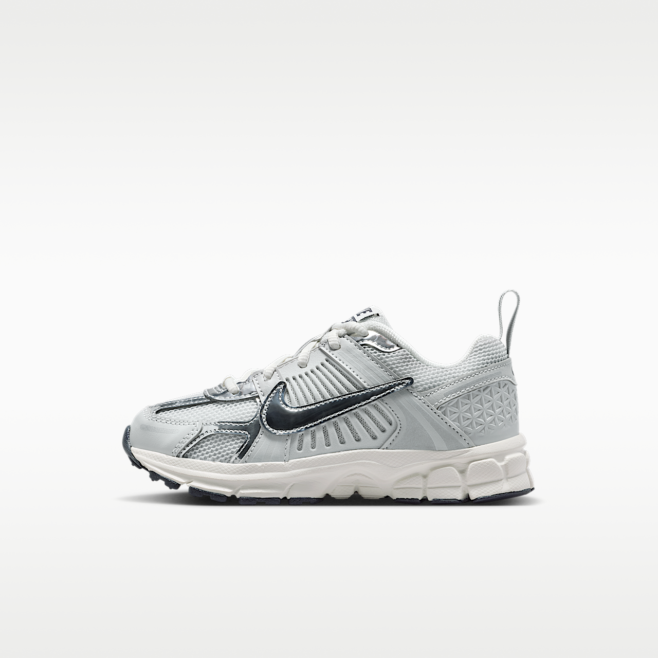 Nike Vomero sneaker Photon Dust/Gridiron/Sail/Chrome