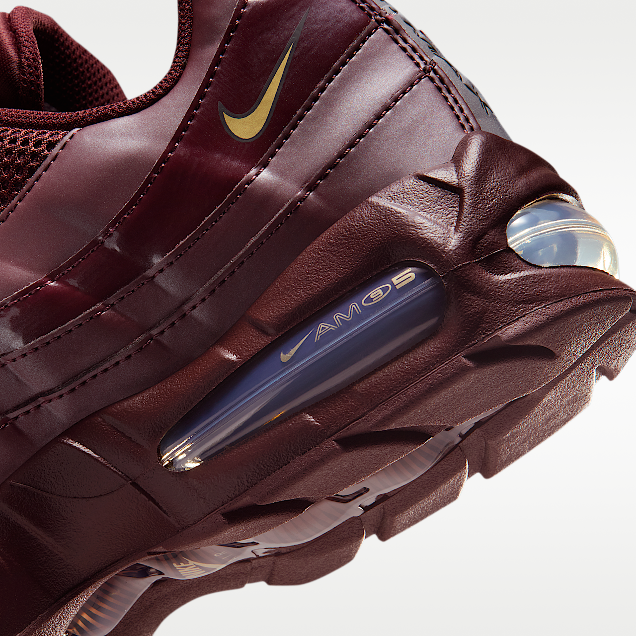 Nike Air Max sneaker Burgundy Crush/Zwart/Metallic Silver/Metallic Gold