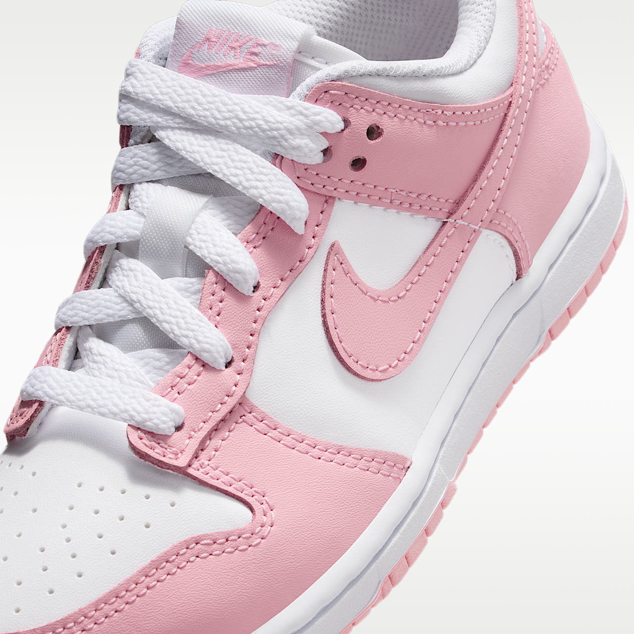 Nike Dunk Low sneaker Wit/Wit/Wit/Medium Soft Pink