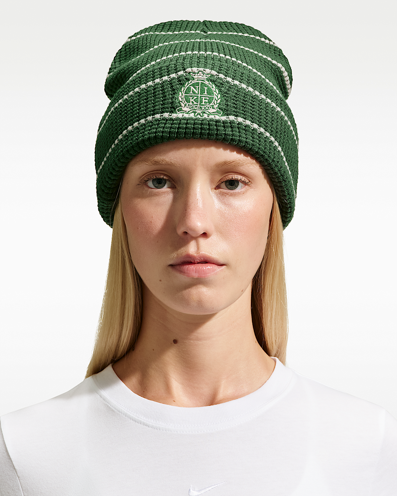 Женские  Nike Peak Tall-Cuff Club Beanie