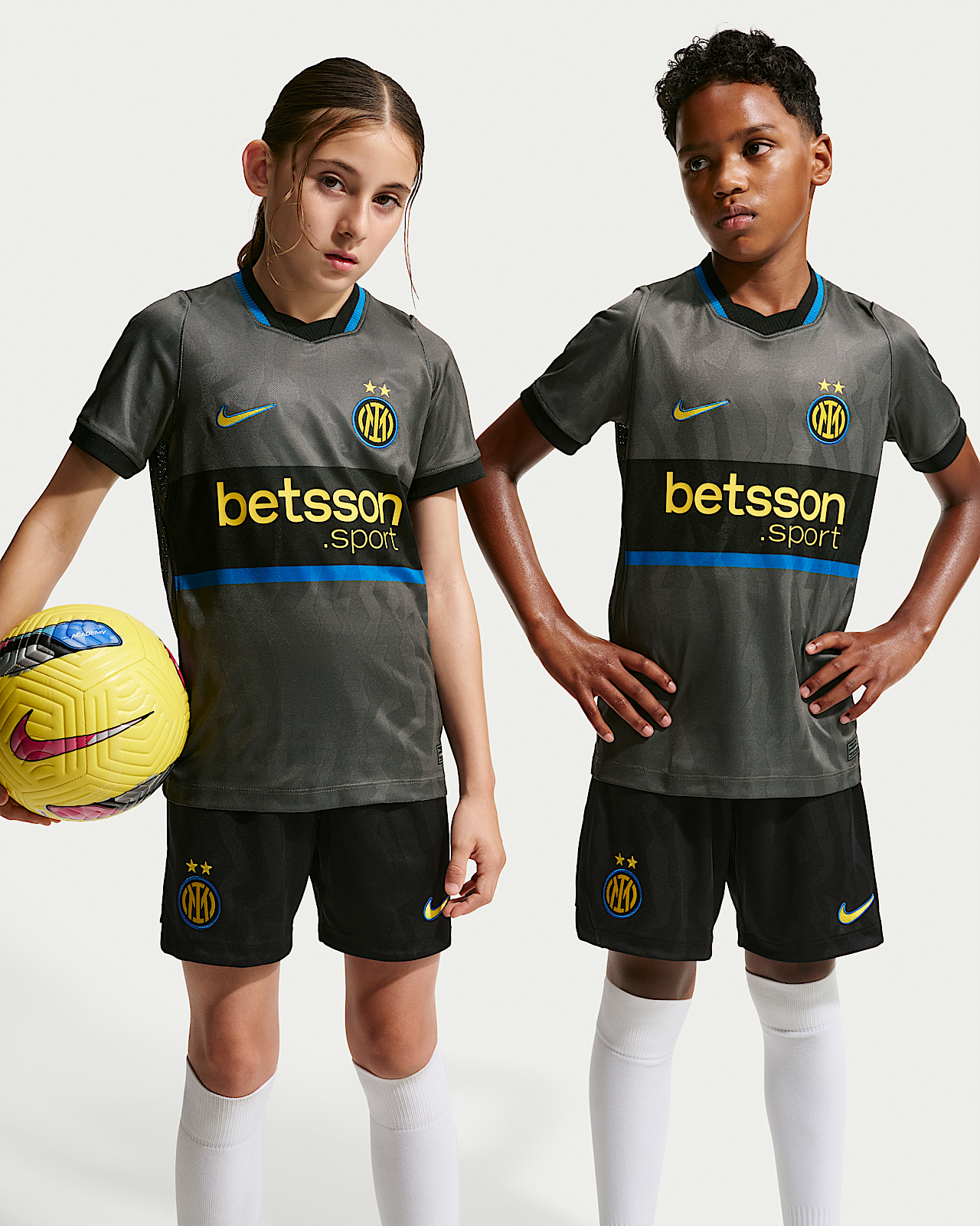 Детские джерси Inter Milan 2026/27 Stadium Third Big Kids' Nike Dri-FIT Soccer Replica Jersey