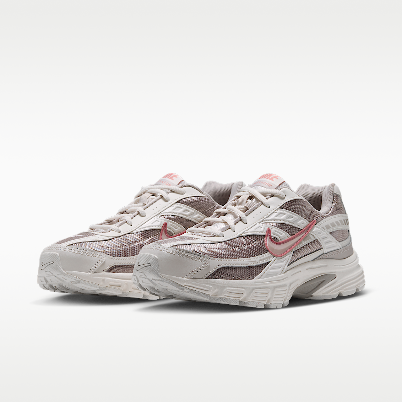 Nike Nike Initiator sneaker Phantom/Rust Pink/Moon Particle