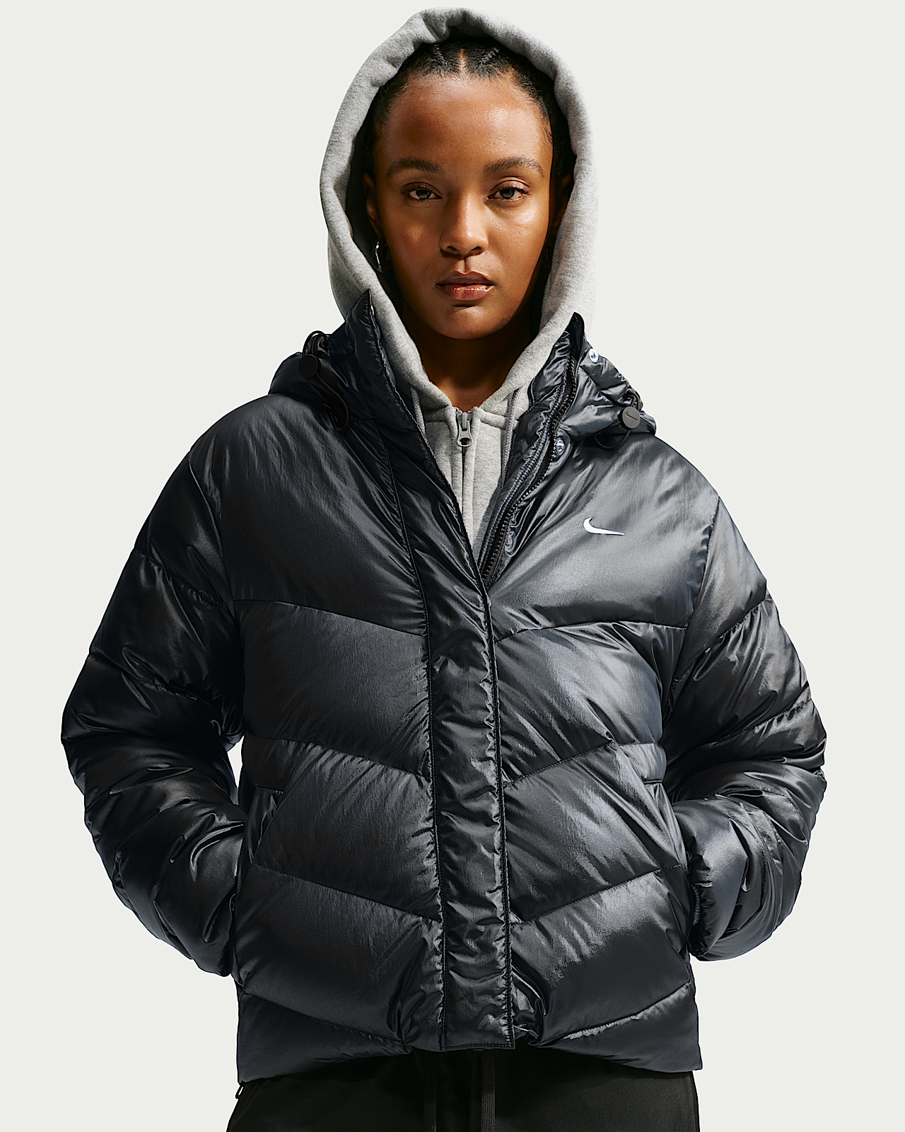Женская куртка Nike Sportswear Windpuffer Loose Storm-FIT Hooded Down