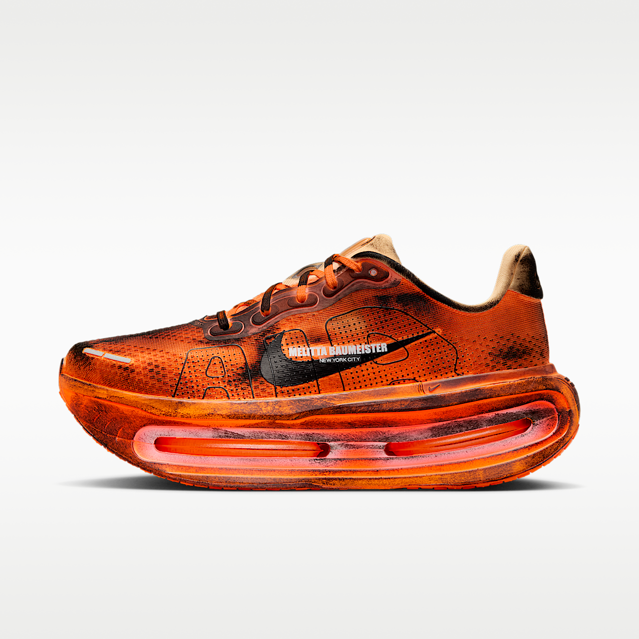Nike Vomero sneaker Total Orange/Hyper Crimson/Orange Chalk/Zwart