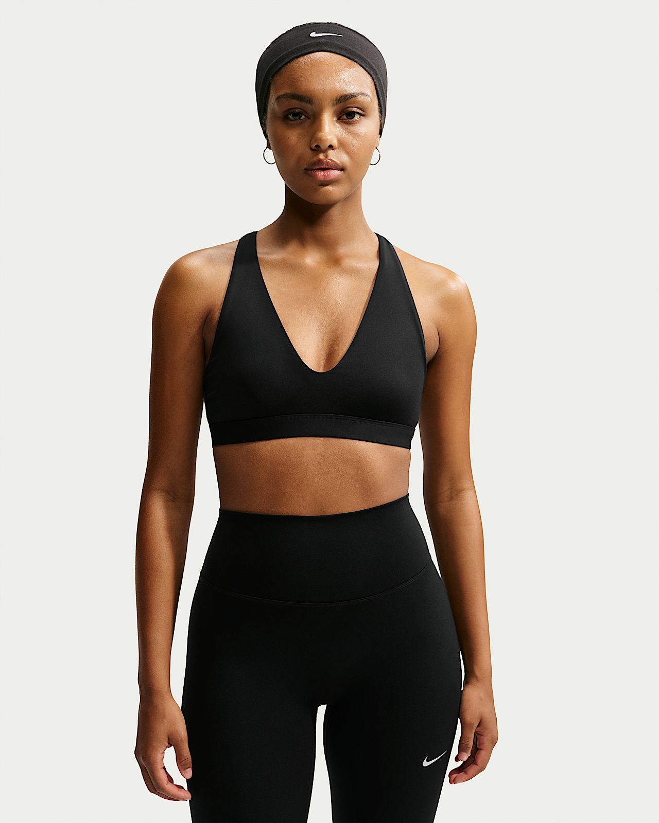 Женские  Nike Indy Light-Support Sports Bra