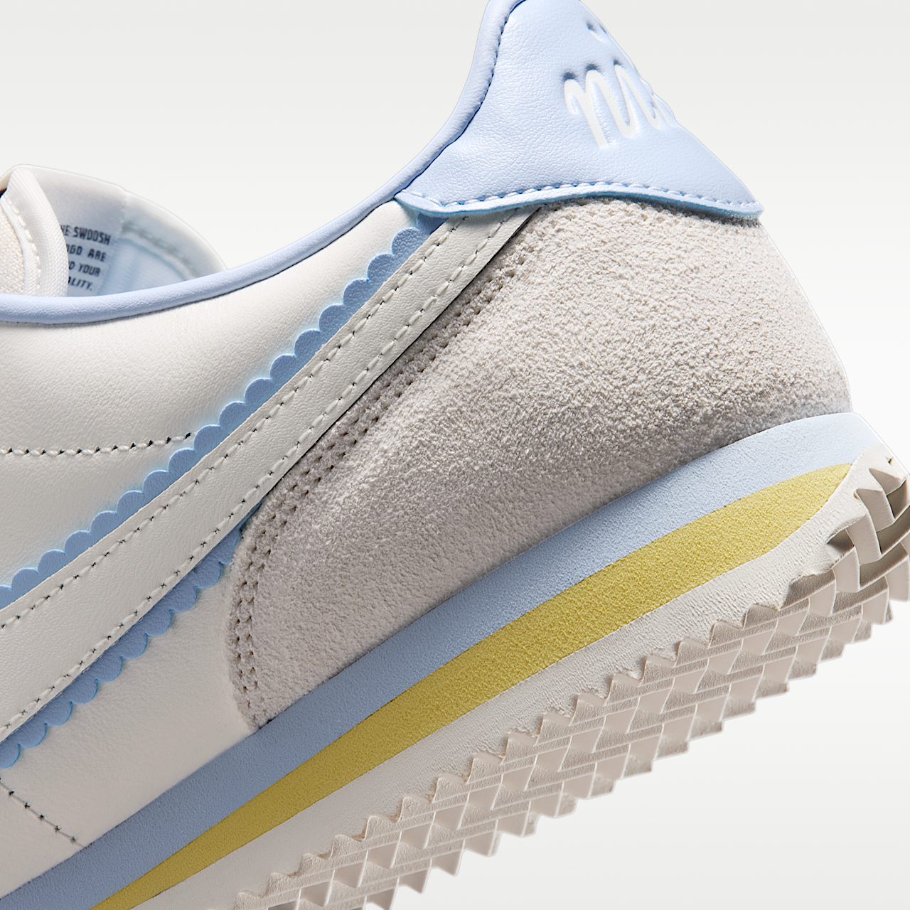 Nike Cortez sneaker Sail/Soft Yellow/Hydrogen Blue/Sail