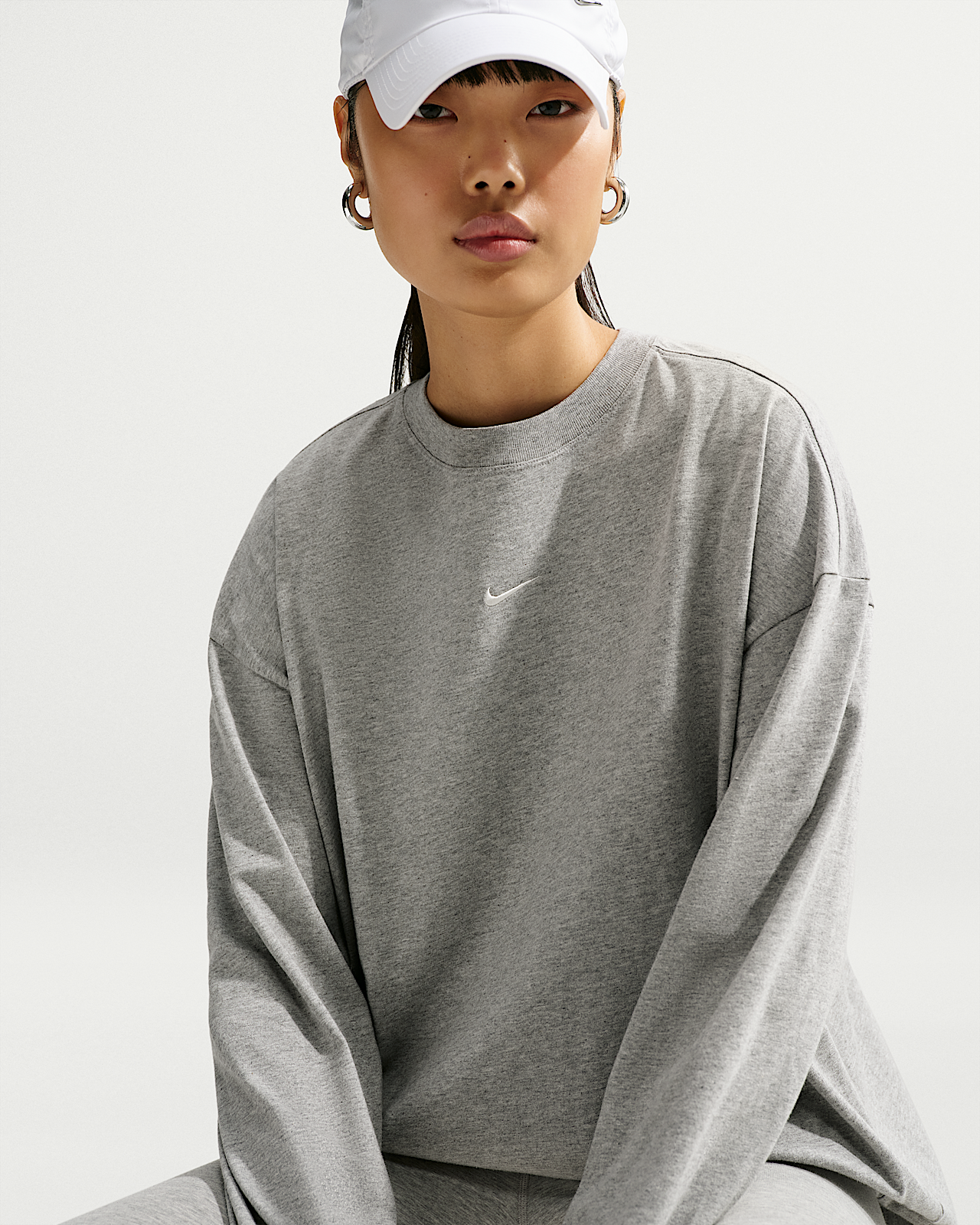 Женская футболка Nike Sportswear Classic Oversized Long-Sleeve