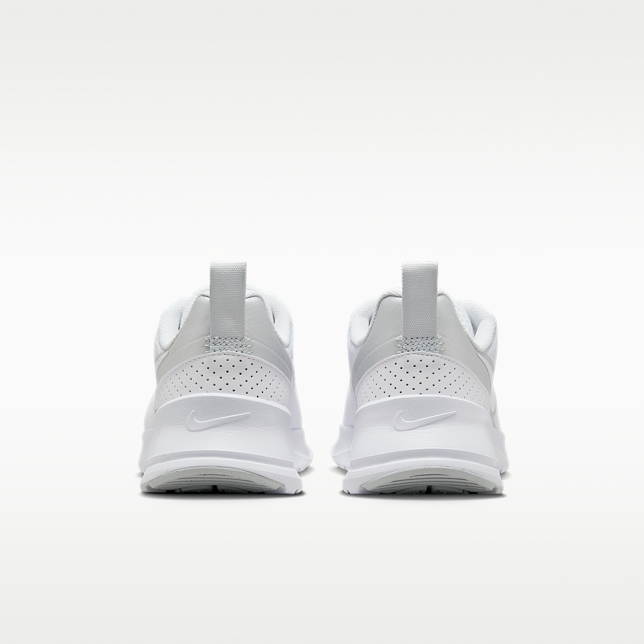 Nike Air Max Nuaxis sneaker Wit/Pure Platinum/Metallic Silver/Wit