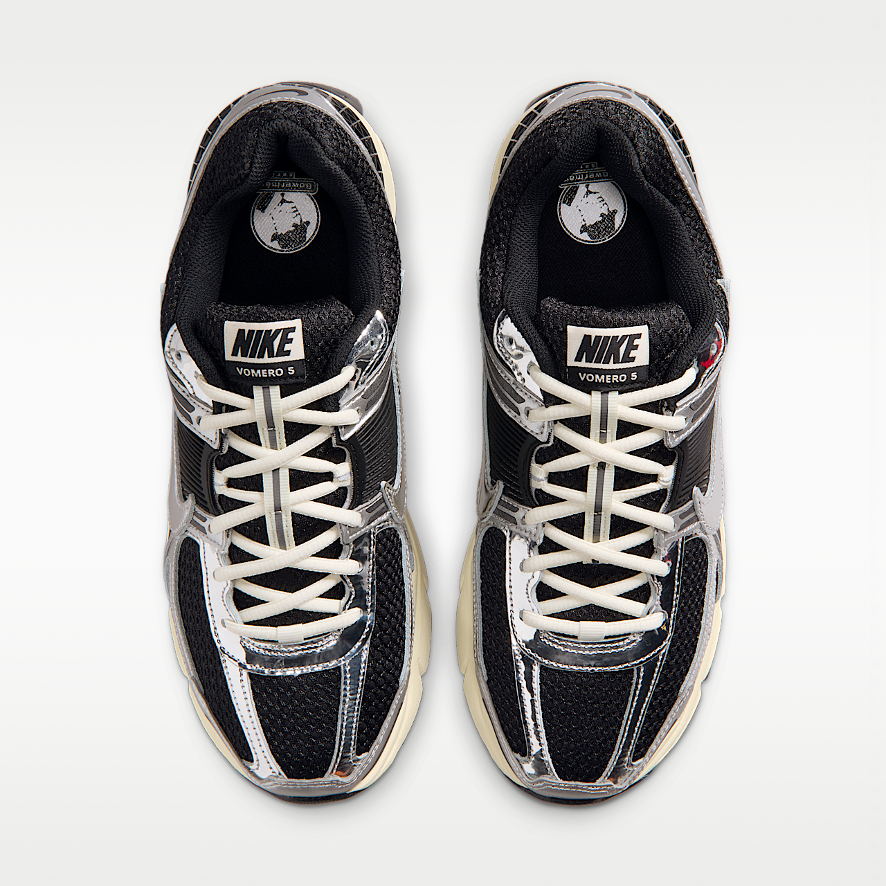 Nike Vomero sneaker Zwart/Metallic Silver/Coconut Milk/Chrome