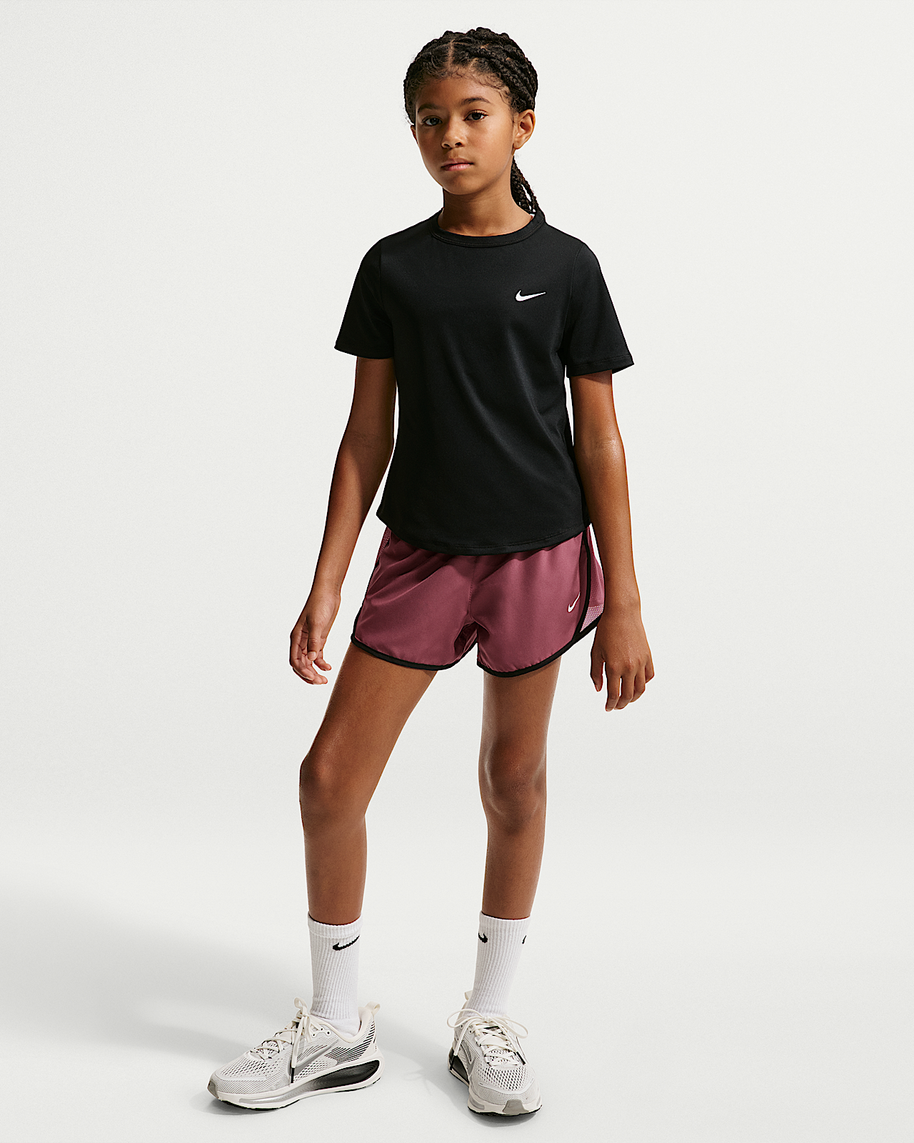 Детские шорты Nike Tempo Big Kids' (Girls') Dri-FIT Shorts для бега