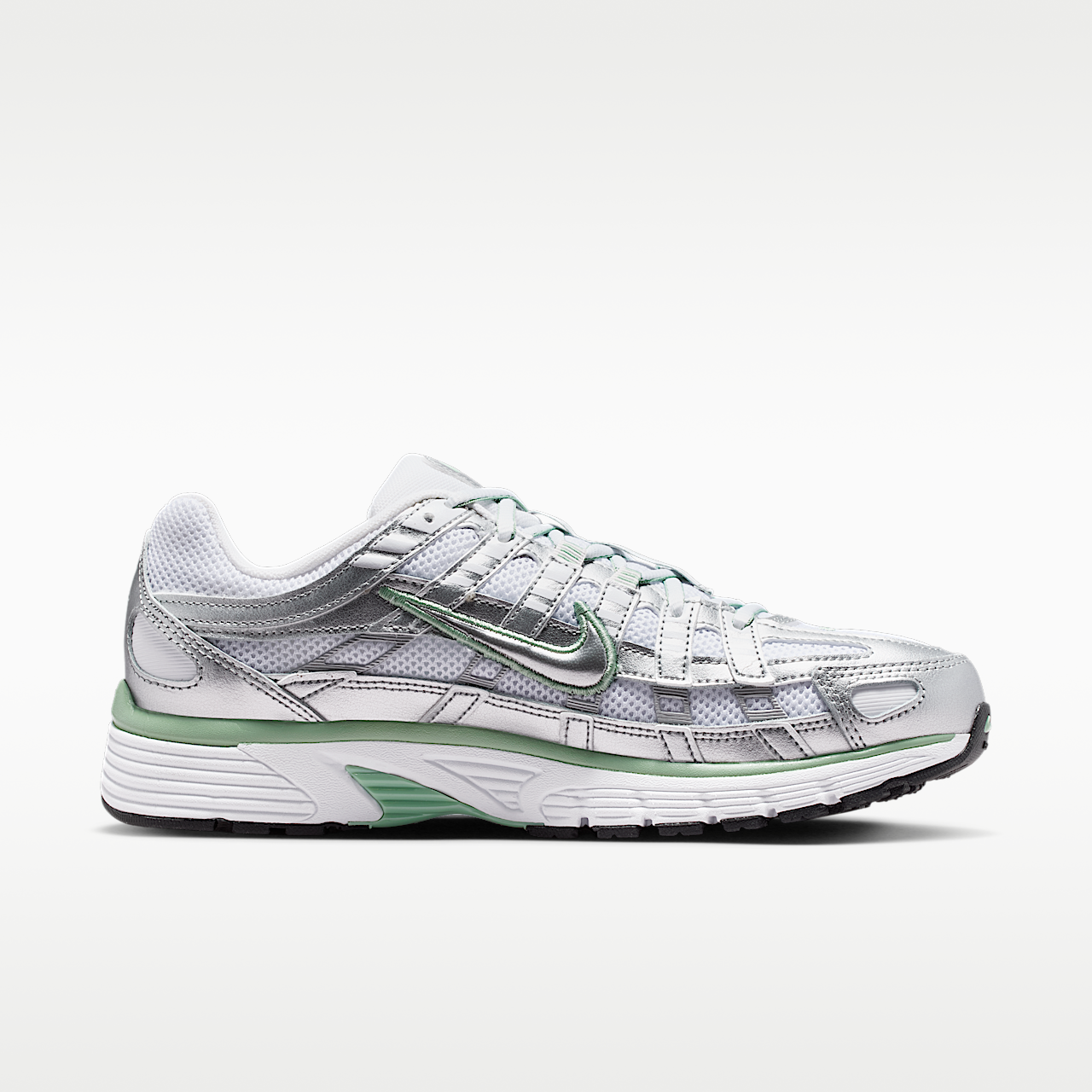 Nike P-6000 sneaker Metallic Silver/Wit/Zwart/Steam