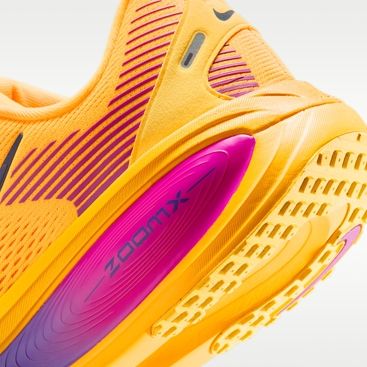 Nike Vomero sneaker Citron Pulse/Laser Orange/Hyper Violet/Blue Void