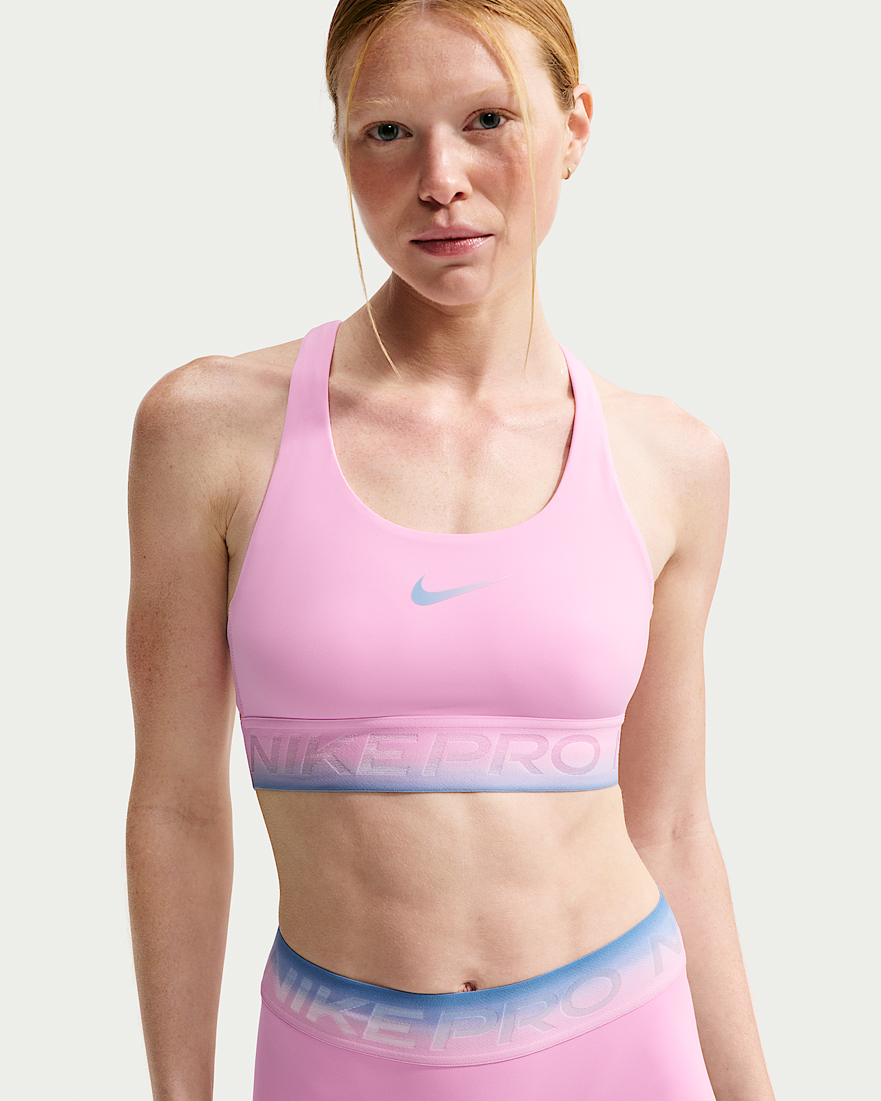 Женские  Nike Pro Light-Support Non-Padded Sports Bra