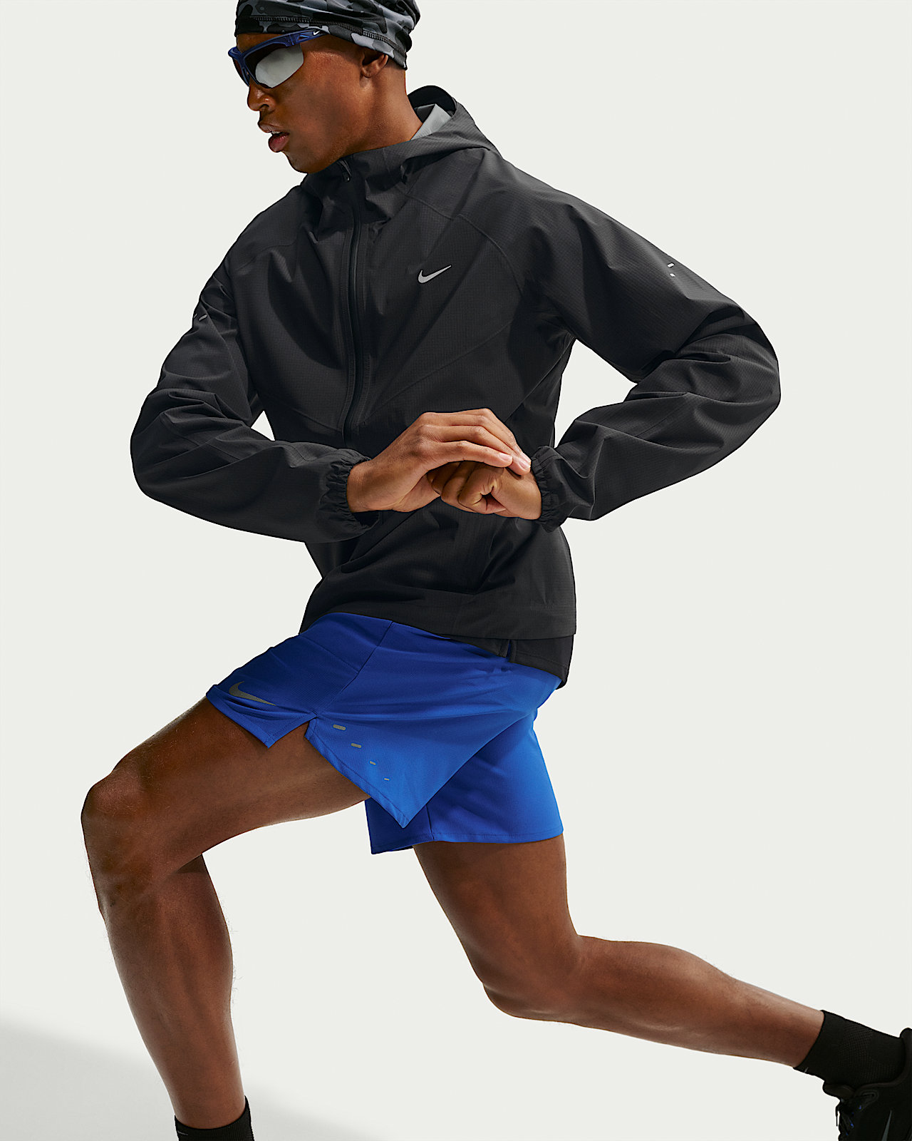 Мужская куртка Nike Stride Storm-FIT ADV Waterproof для бега