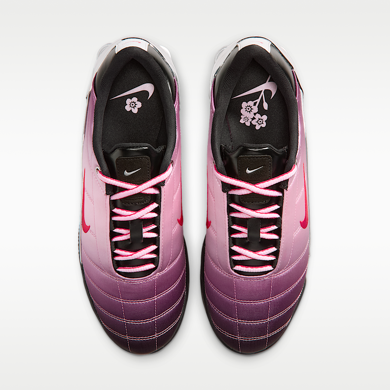 Nike Shox sneaker Shy Pink/Zwart/Metallic Silver/University Red
