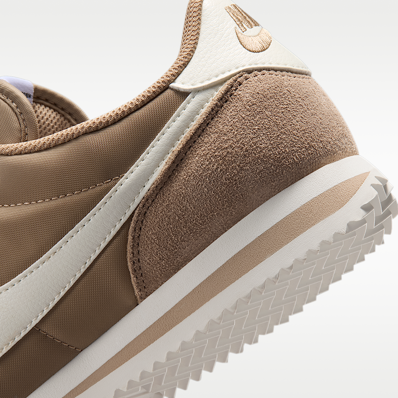 Nike Cortez sneaker British Khaki/Zwart/Safety Orange/Sail